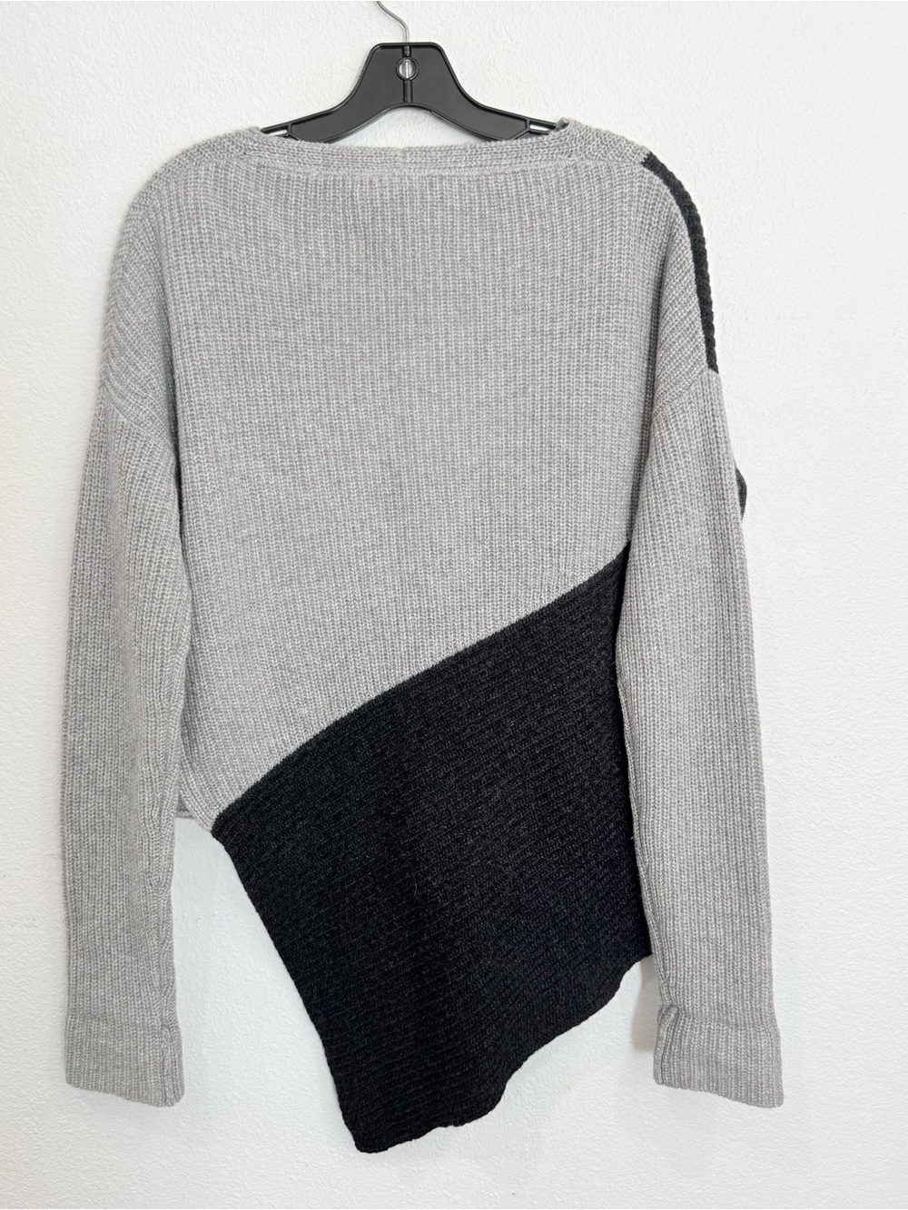 Brochu Walker Miller Pullover Sweater Asymmetrical Charcoal Women's Size Small - Picture 3 of 4